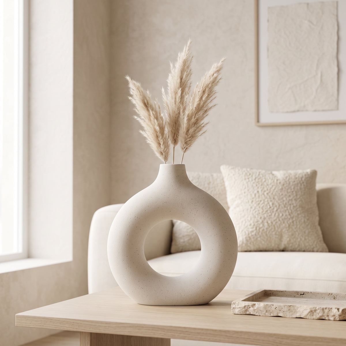 Halo ring vase
